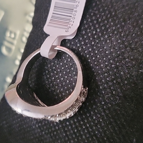 Ring Size 8 - Picture 2 of 3